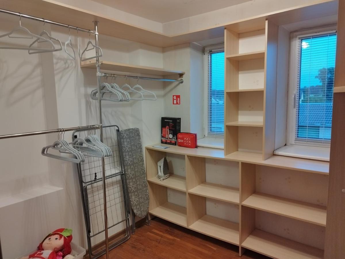 Spacious & Cozy Apartment With Forest View Zapyskis Eksteriør billede